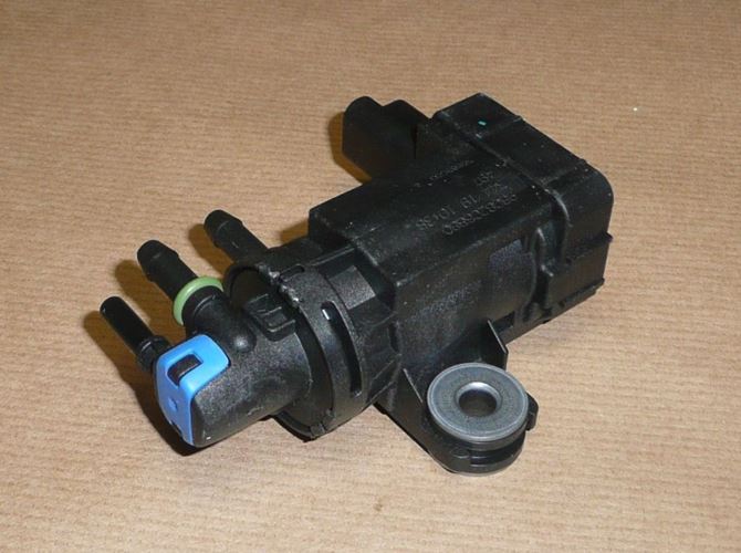 Elektrozawór turbo Citroen C4 C5 X7 Peugeot 3008 308