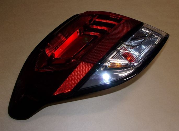 Lampa tylna Citroen C4 II lewa