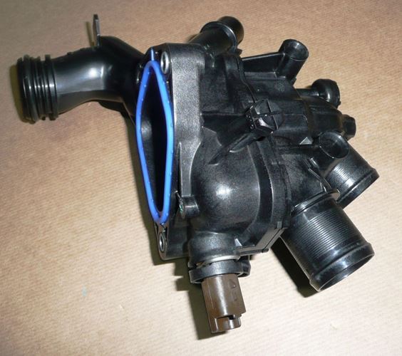 Obudowa termostatu Citroen C4 Peugeot 207 208 308