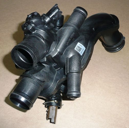 Obudowa termostatu Citroen C4 Peugeot 207 208 308
