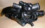 Obudowa termostatu Citroen C4 Peugeot 207 208 1.6 THP