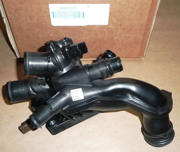 Obudowa termostatu Citroen C4 DS3/4/5 Peugeot 208 308