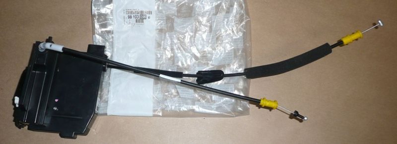 ZAMEK DRZWI P 308 TYŁ LEWY