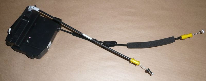 ZAMEK DRZWI P 308 TYŁ LEWY