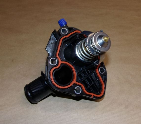Obudowa termostatu Citroen C3 Peugeot 208 1.2 Vti