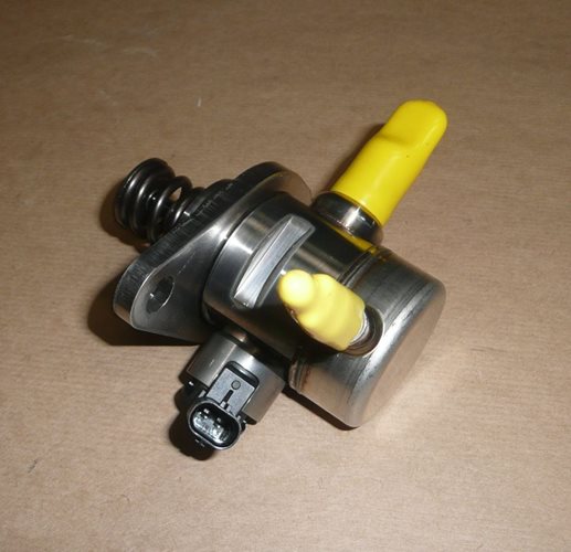 Pompa paliwa Citroen C4 II Peugeot 208 3008 1.2 Thp