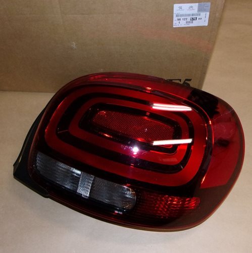 Lampa tylna Citroen C3 15> prawa