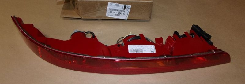 Lampa tylna Citroen DS7 prawa