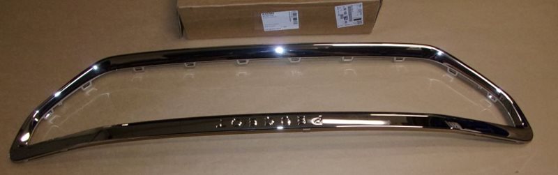 Ramka grilla Peugeot 301 II