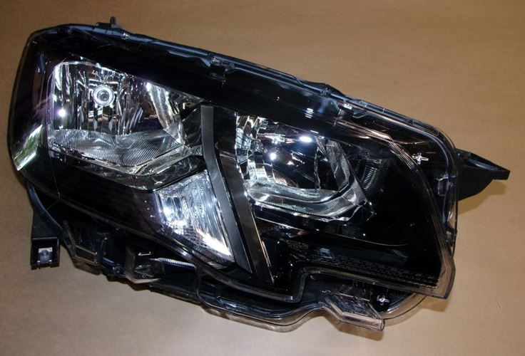 Reflektor Peugeot Partner IV Rifter Halogen prawy