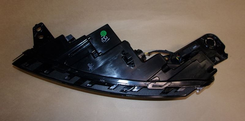 Lampa jazdy dziennej LED Citroen C5 Aircross prawa