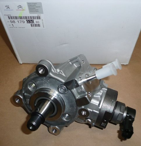 Pompa wtryskowa Peugeot 208 308 1.5 Hdi