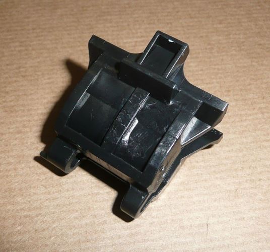 Spinka pedału sprzęgła Citroen C4 Picasso Peugeot 308