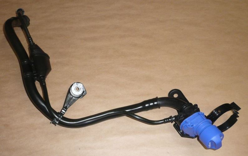 Wlew mocznika Citroen C3 Peugeot 208 2008 301