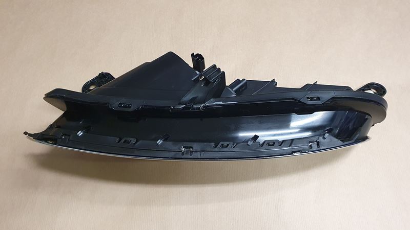 Lampa przednia LED Citroen C3 III prawa