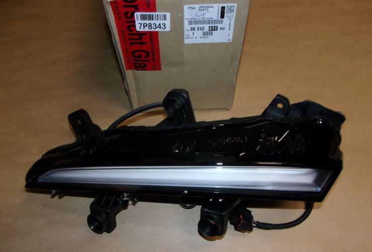 Lampa jazdy dziennej LED Peugeot 208 Peugeot 2008