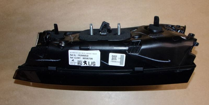 Lampa tylna Peugeot 2008 II lewa