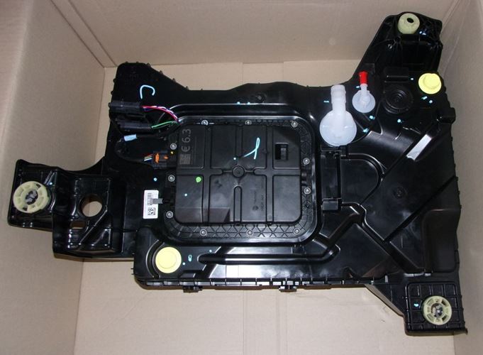 Zbiornik AdBlue Citroen C5 Aircross
