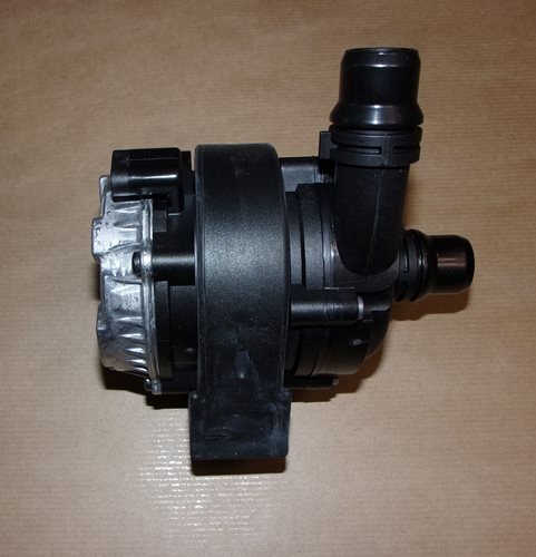 Pompa wody Peugeot E-208 II