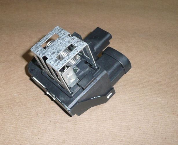 Opornik wentylatora Citroen C2 C3 Peugeot 301 2008