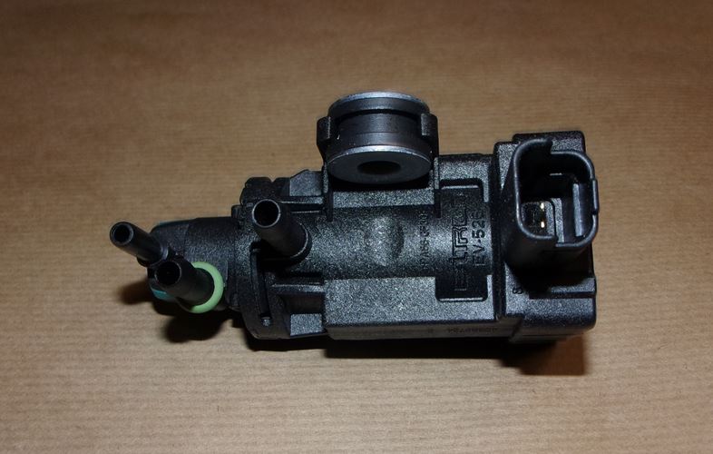 Elektrozawór turbo Citroen C4 C5 X7 Peugeot 3008 308