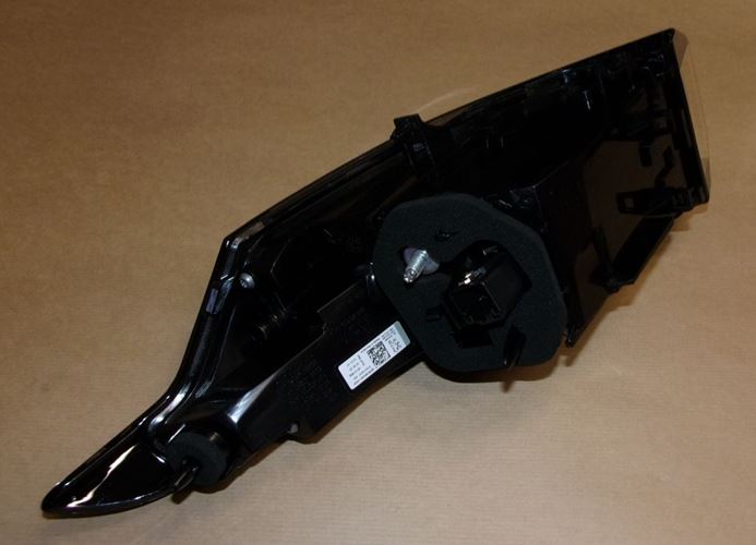 Lampa tylna Peugeot 308 III LED lewa