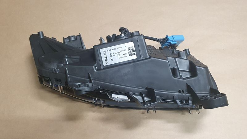 Lampa jazdy dziennej LED Peugeot 3008 prawe