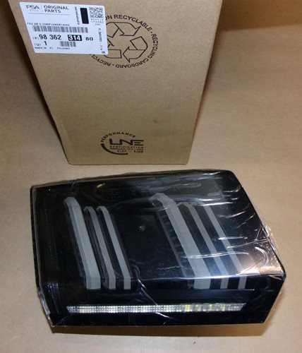 Lampa tylna Peugeot 3008 II lewa