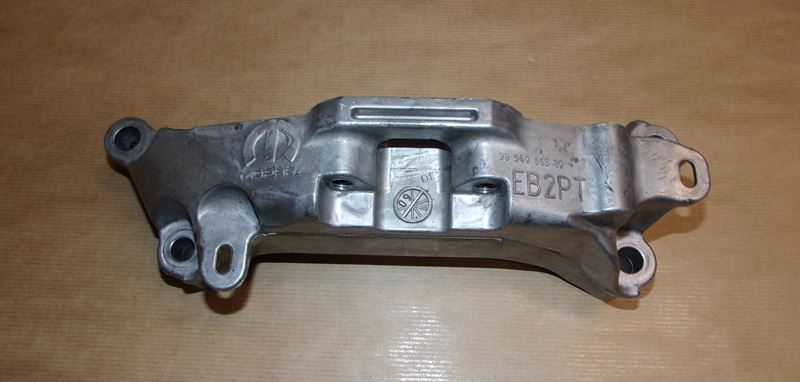 PODUSZKA SILNIKA C C5X,P 408 1.2PURETECH