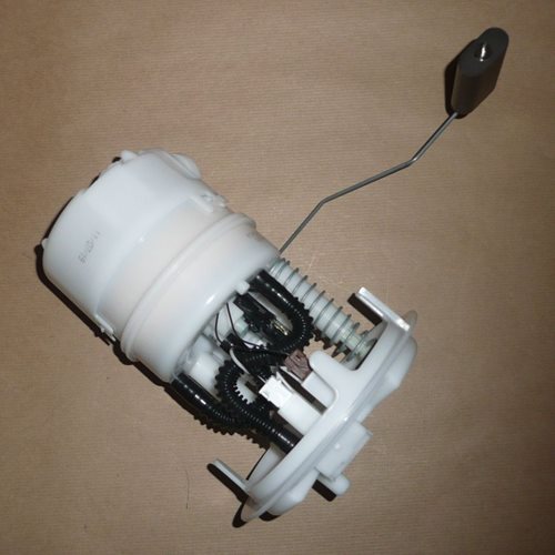 POMPA PALIWA KPL.C C5 III,C6,407 1.6VTI