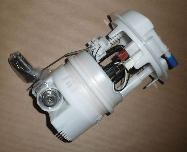 Pompa paliwa kompletna Citroen C8 Jumpy I II 2.0 16V