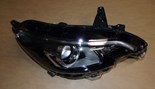 Reflektor Peugeot 108 prawy