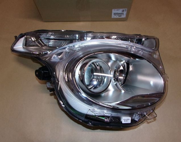 Reflektor Citroen C1 prawy