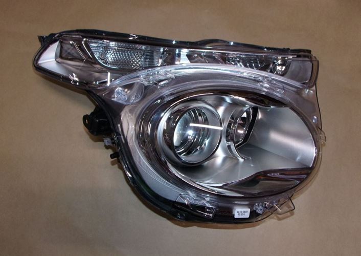 Reflektor Citroen C1 prawy