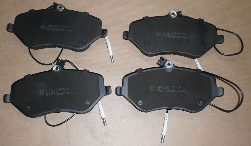 Klocki hamulcowe Citroen C5 III Citroen C6 Peugeot 407 607 przód