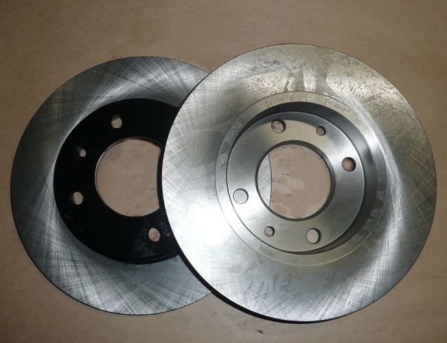 Tarcza hamulcowa komplet Citroen Berlingo Peugeot 307 tył