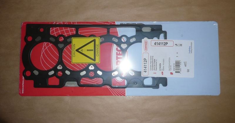 Uszczelka głowicy Citroen C4 Peugeot 206 207 1.6 HDi