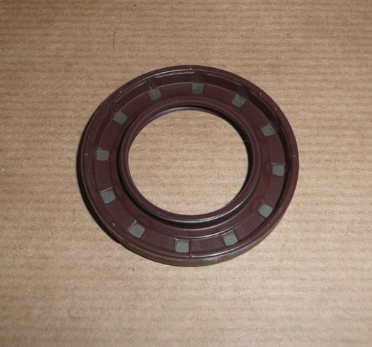 Pierścień uszczelniający wału Renault 28x47 mm