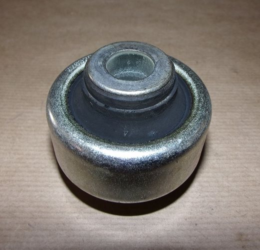 Tuleja wahacza Citroen Berlingo III Peugeot 206 307