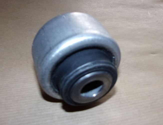 Tuleja wahacza Citroen DS5 Peugeot RCZ