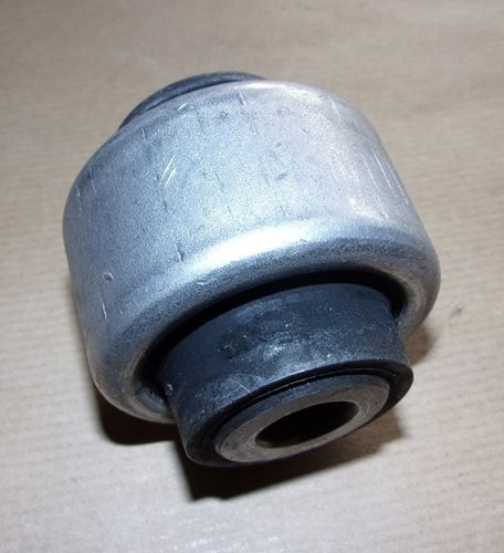Tuleja wahacza Citroen DS5 Peugeot RCZ