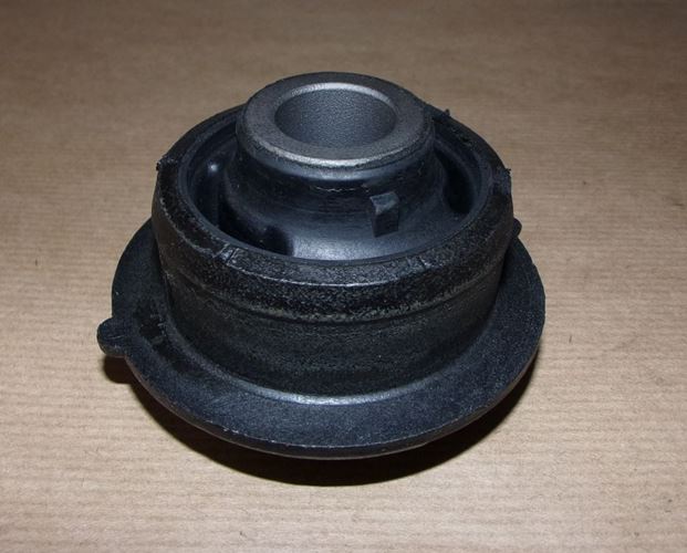 Tuleja wahacza Citroen C2 C3 Peugeot 1007