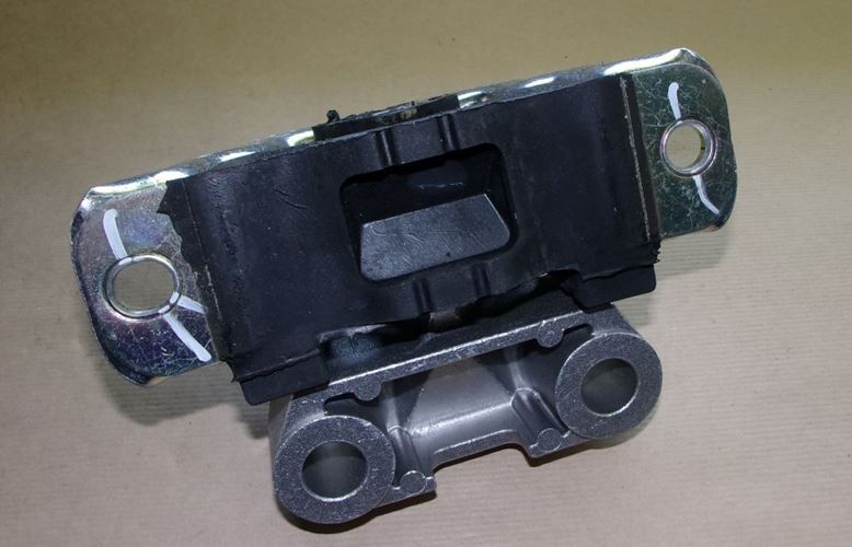 Poduszka silnika Citroen Nemo Peugeot Bipper 1.3 Hdi