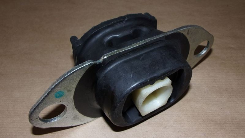 Poduszka silnika Renault Twingo III 0.9 Tce