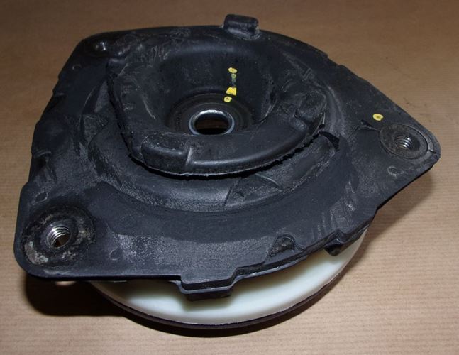 Poduszka amortyzatora Renault Clio III Modus 1.5 Dci