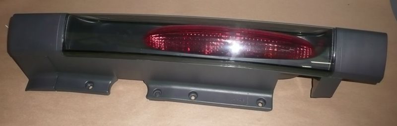 Lampa tylna zespolona Renault Trafic II 01> prawa