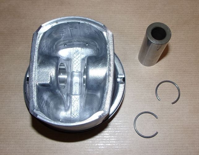 Tłok Citroen C5 III Peugeot 208 3007 5008 508 1.6 Vti