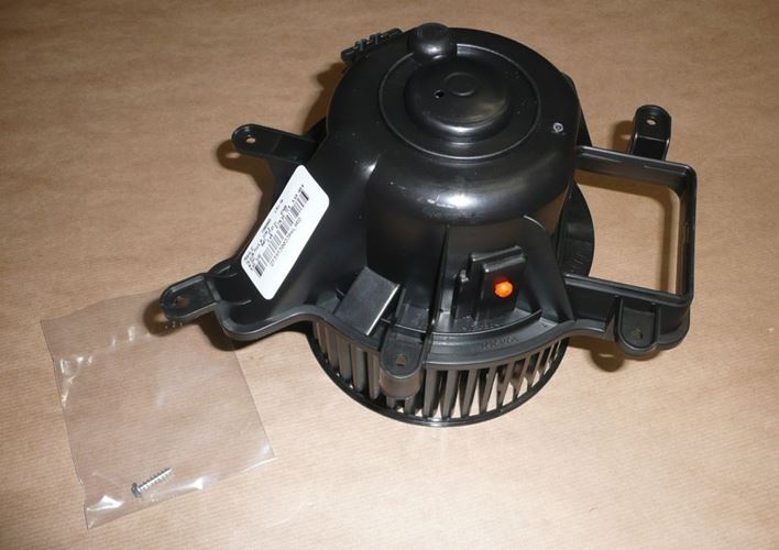 Dmuchawa wentylator nagrzewnicy Citroen DS5 Peugeot 3008 5008 09>