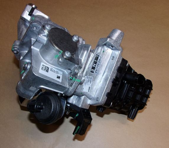 Zawór EGR Citroen C4 C5 Peugeot 308 508 3008 2.0 HDi