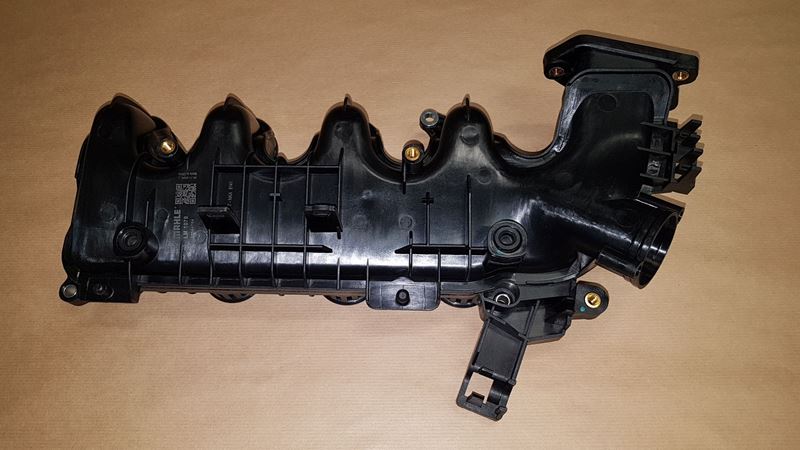 Kolektor ssący Citroen C4 C5 Peugeot 206 1.6 Hdi